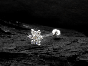 MICRO RETO MINI FLOR OURO 18K – BRANCO