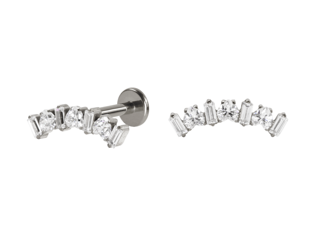 LABRET TITÂNIO R/I CLUSTER CORAÇÕES C/ ZIRCÔNIA - NATURAL