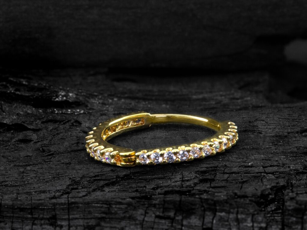 CONCH CLICKER OURO 18K CRAVEJADO NA10 - AMARELO