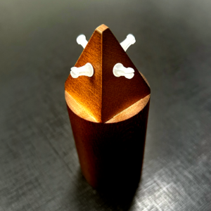 EXPOSITOR MADEIRA CONE C/ 4 PINOS